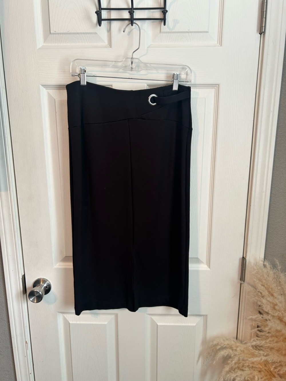 Tahari Black Midi Skirt with Silver Ring Detail